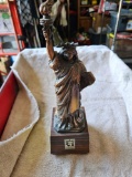 12 inch tall Statue of Liberty radio