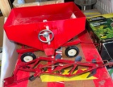 Ertl international farm accessory & Ertl red pressed steel gravity feed wagon trailer