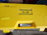 Hydraulic puller