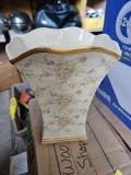10 inch vase