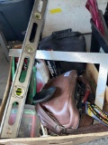 Box of miscellaneous items