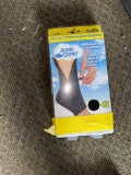2- pairs ankle genie compression support one size fits all
