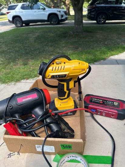 Air compressor with battery/power pack/drill master