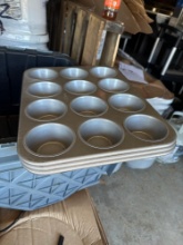 Muffin pans