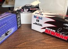 Action Ryan Newman 12 Alltel/ Mobil 1 speedpass 2002 Taurus 1/24 scale