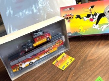 Action Looney Tunes Rematch 2002 1/64 scale hauler 1 of 996