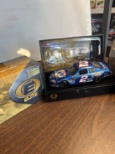Action Rusty Wallace 2 Miller lite/ Rusty Wallace 500 2005 Charger elite 1 of 288 1/24 scale