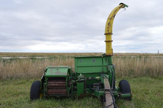 John Deere 3960 PT Chopper