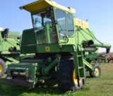 JD 6600 Combine