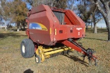 NH BR7090 Baler