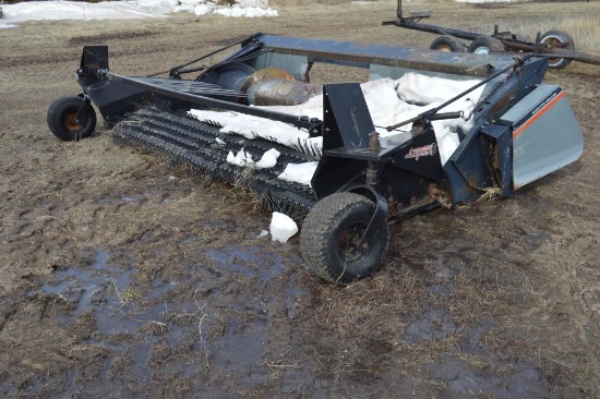 Deutz-Allis Dummy Head with Super 8 11’ pick up