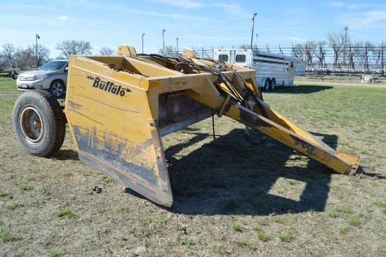 Buffalo Feedlot Scraper 14ft, Hyd. Tilt