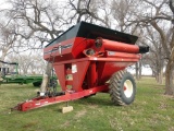 Parker 710 Grain Cart, 16in Auger