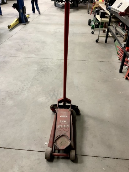 Snap-On 2.5 Ton Floor Jack