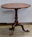 Victorian Mahogany Round Tilt Top Table