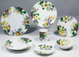 Bill Goldsmith Limoges 'Narcissus' Partial China Service