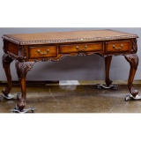 Mahogany Veneer Desk