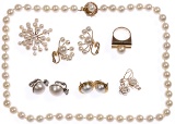 14k Gold and Pearl Jewelry Assortment