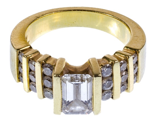 NYJ & Co 18k Yellow Gold and Diamond Ring