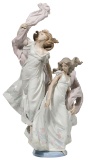 Lladro #5819 'Allegory of Liberty' Figurine