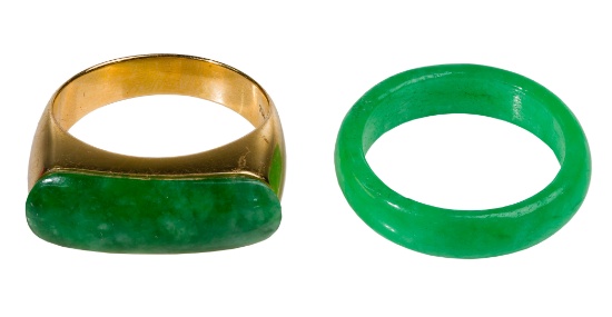 18k Yellow Gold and Jadeite Jade Ring