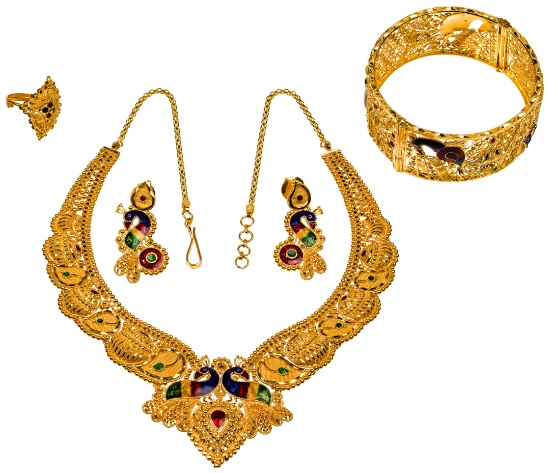 22k Yellow Gold Jewelry Suite