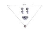 18k White Gold and Diamond Jewelry Suite