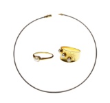18k Gold Necklace and Ring Assortment