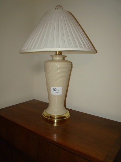 LAMP WITH WHITE SHADE