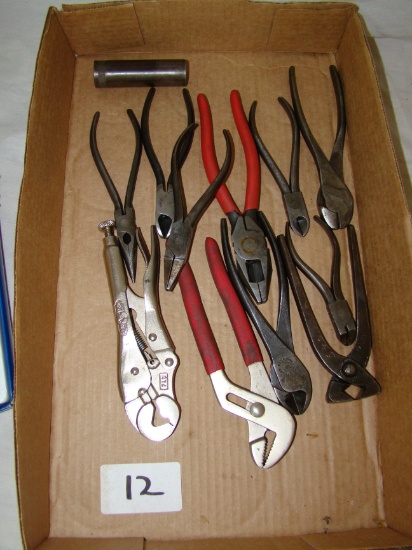 LOT OF TOOLS, PLIERS, CUTTERS, VISE GRIPS