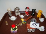 MINIATURE COLLECTIBLES