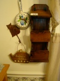 WALL SHELF LOT