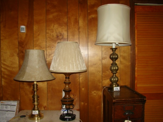 LOT OF 3 LAMPS