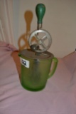 GREEN DEPRESSION CUP WITH MIXER