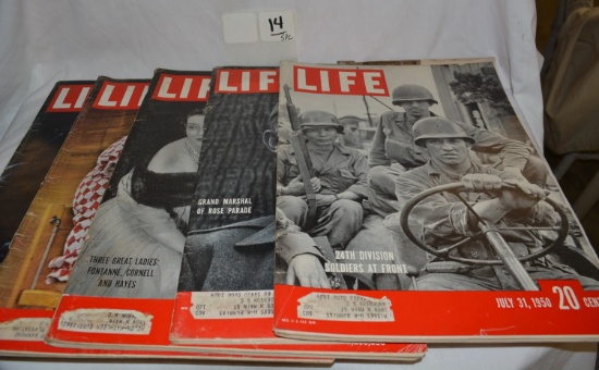 LOT OF 5 VINTAGE LIFE MAGAZINES