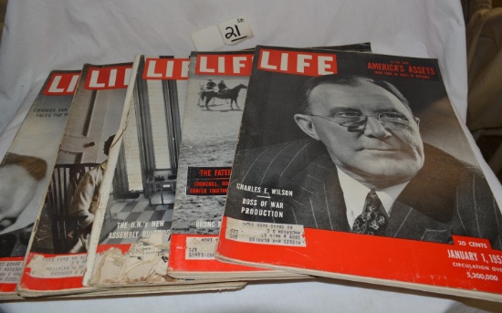 LOT OF 5 VINTAGE LIFE MAGAZINES