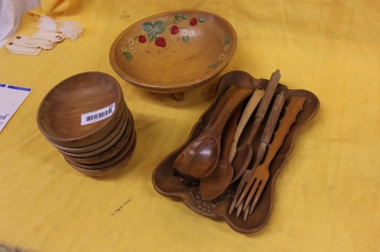 SERVING PIECES
