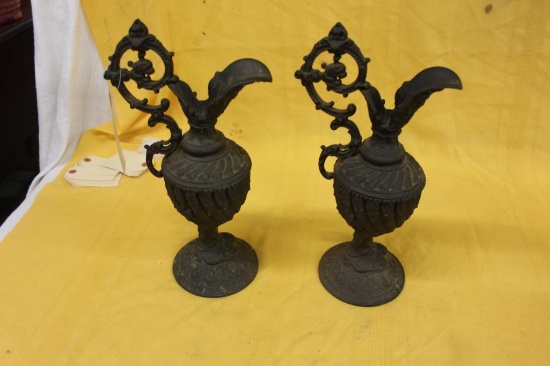 MANTLE URNS