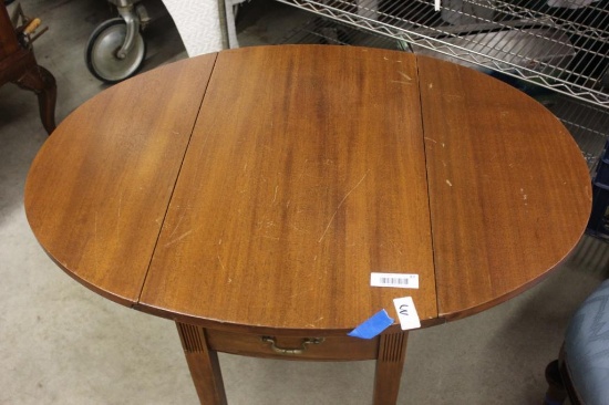 MAHOGANY TABLE