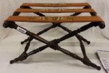 SUITCASE STAND