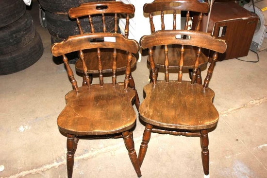 SET OF 4 MATCHING CHAIRS