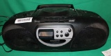PORTABLE RADIO