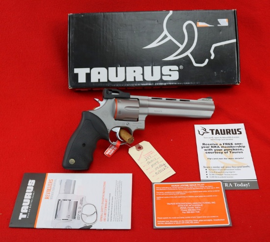 Taurus M44 Revolver .44 Mag.