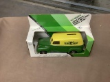 JD PANEL DELIVERY TRUCK BANK