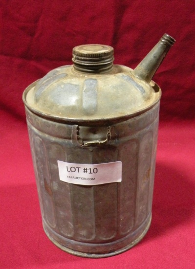 PRIMITIVE GALVANIZED OIL/GAS CAN