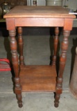 WOODEN SIDE/END TABLE - WILL NOT SHIP