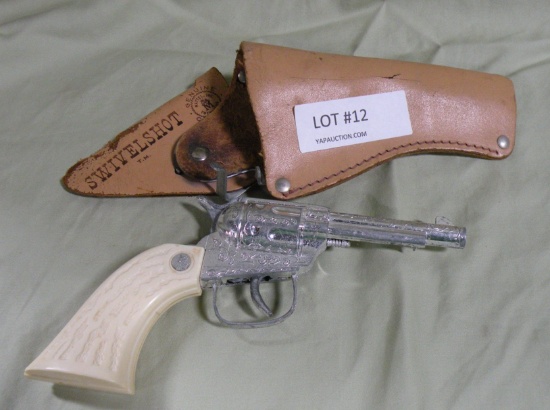 TOY CAP GUN W/LEATHER SWIVELSHOT HOLSTER