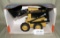 ERTL DIECAST METAL 1/16 SCALE NEW HOLLAND SKID-STEER LOADER W/BOX