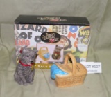 THE WIZARD OF OZ SALT/PEPPER SET W/BOX - TOTO