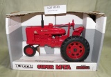 ERTL DIECAST METAL 1/16 SCALE IH FARMALL SUPER M-TA W/BOX